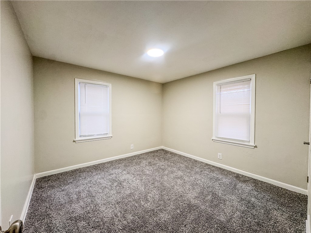 283 Forgham Road Greece, NY 14616 - Photo 8 of 21