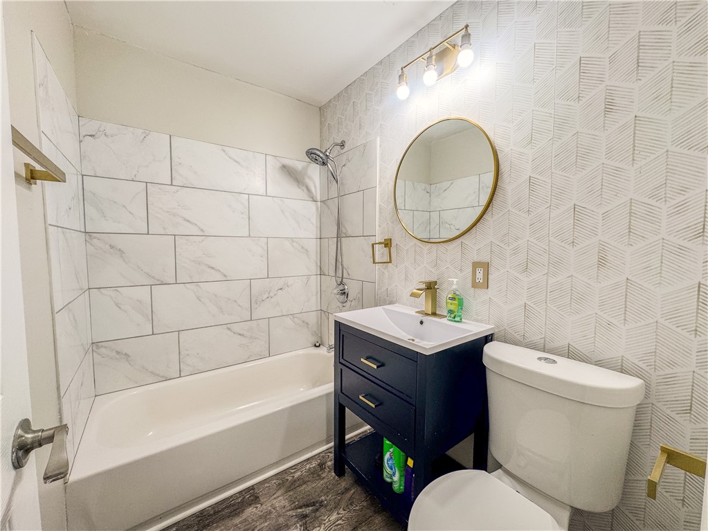 283 Forgham Road Greece, NY 14616 - Photo 10 of 21