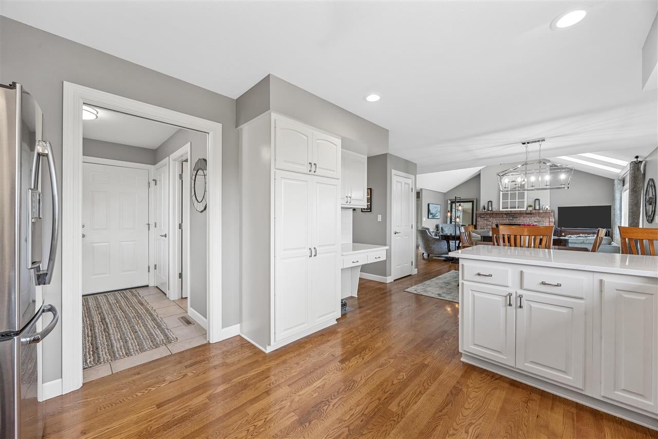 1355 Red Star Road Tipton, IA 52772 - Photo 11 of 54 Gallery Image 11