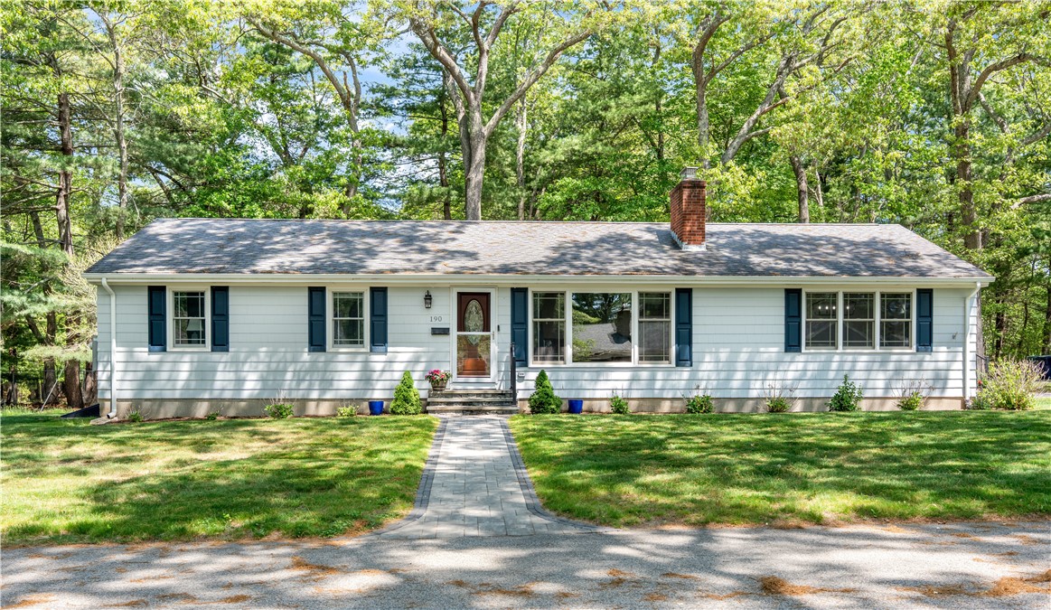 190 Brookhaven Road North Kingstown, RI 02852 - Photo 1 of 39