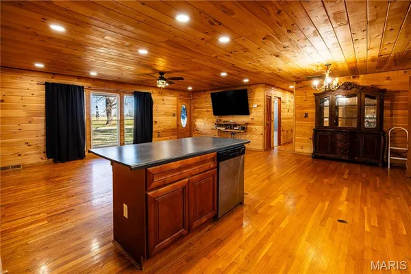 $275,000 | 5731 West 408 Road, Bertrand, MO 63823