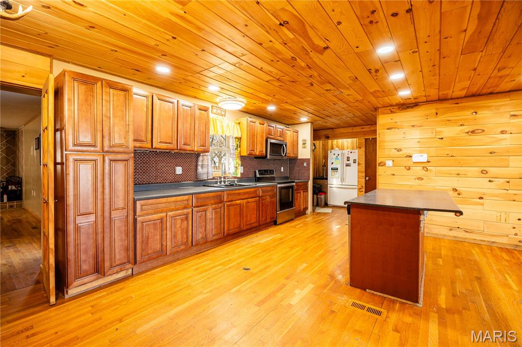 5731 West 408 Road Bertrand, MO 63823 - Photo 33 of 51