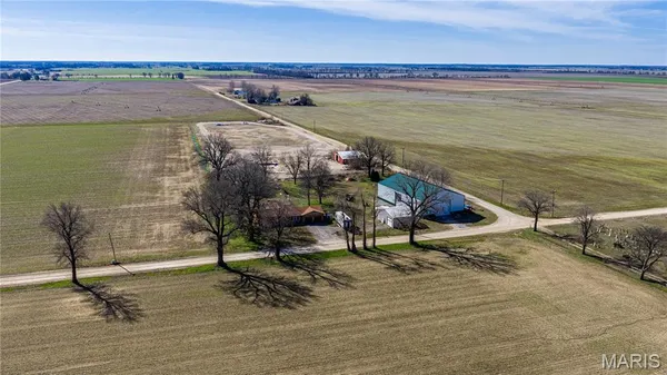 $275,000 | 5731 West 408 Road, Bertrand, MO 63823