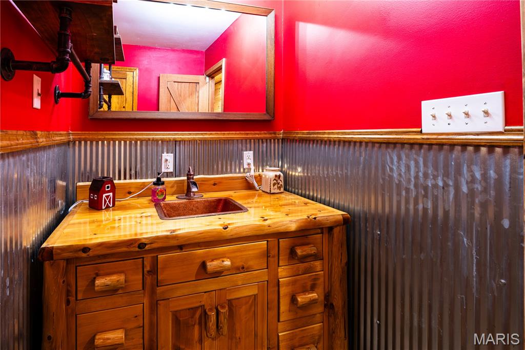 5731 West 408 Road Bertrand, MO 63823 - Photo 9 of 51