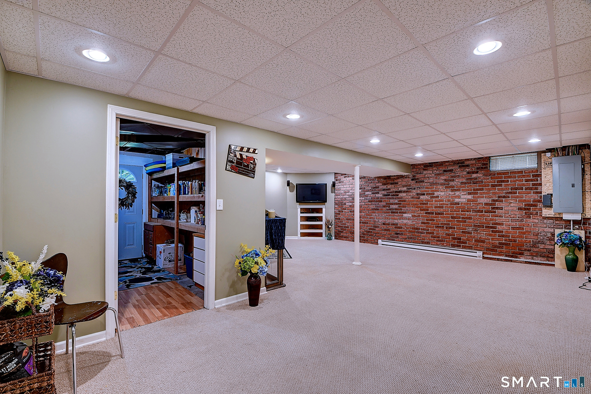 228 Merline Road Vernon, CT 06066 - Photo 32 of 40 Gallery Image 32