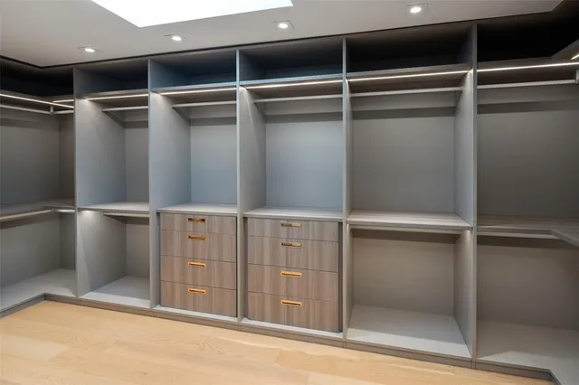 $2,599,000 | 11348 Valleydale Drive, Dallas, TX 75230