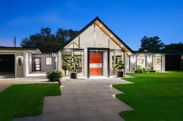 $2,599,000 | 11348 Valleydale Drive, Dallas, TX 75230