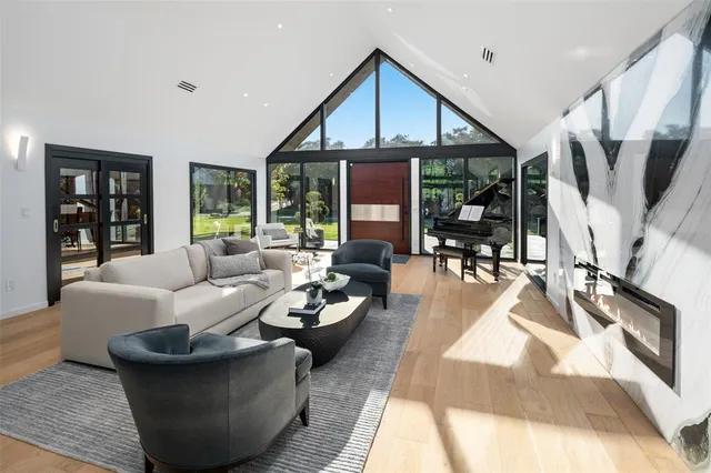 $2,599,000 | 11348 Valleydale Drive, Dallas, TX 75230