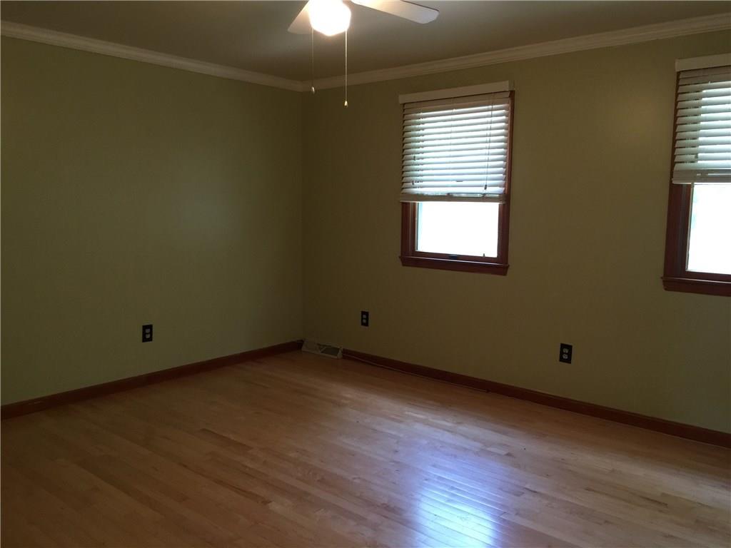 516 Guyasuta Road Pittsburgh, PA 15215 - Photo 11 of 17 Gallery Image 11