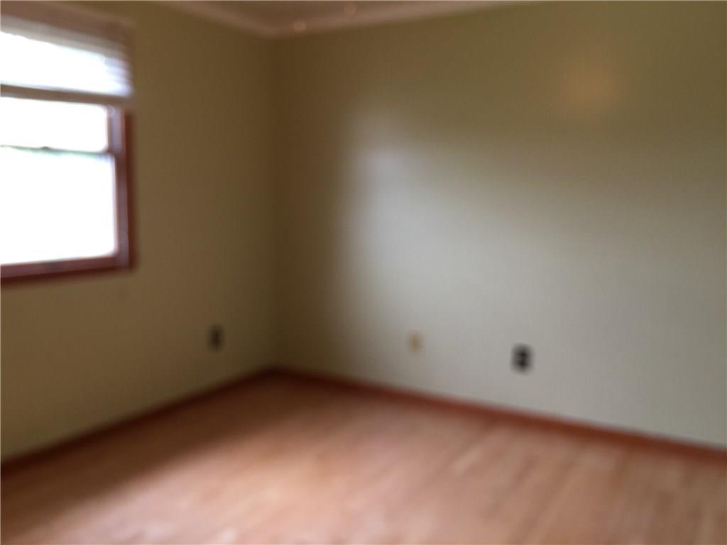 516 Guyasuta Road Pittsburgh, PA 15215 - Photo 12 of 17 Gallery Image 12