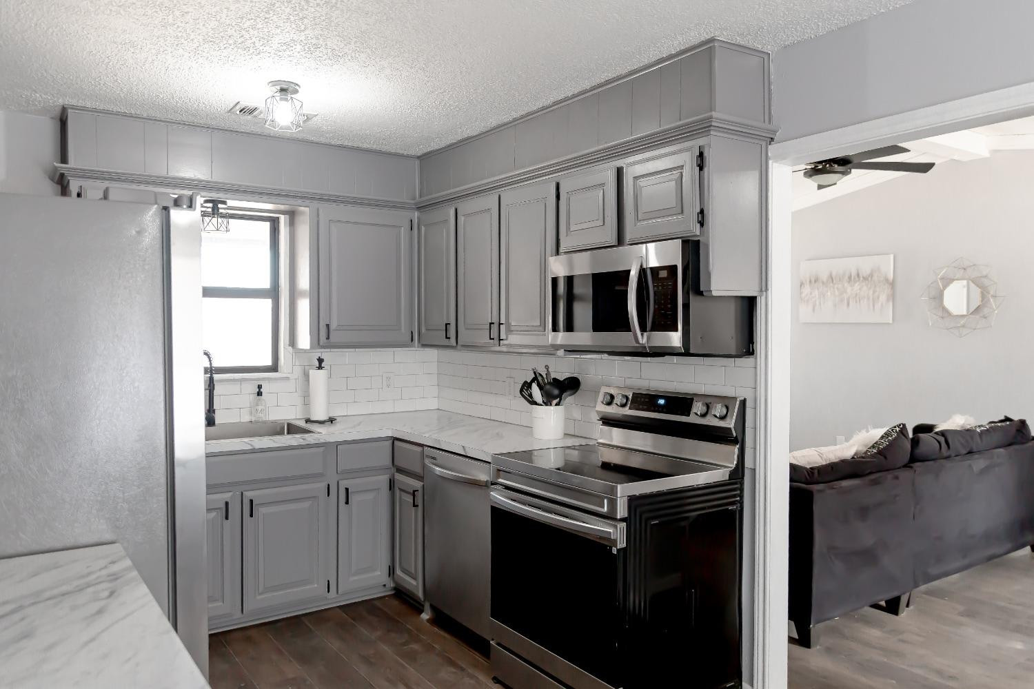 5706 93rd Street Lubbock, TX 79424 - Photo 12 of 22 Photo 12