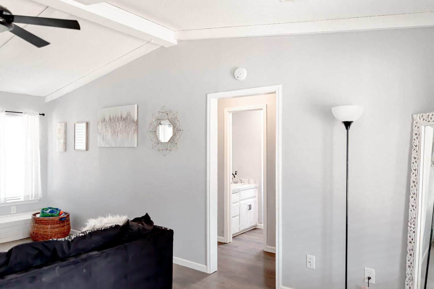 5706 93rd Street Lubbock, TX 79424 - Photo 3 of 22 Photo 3