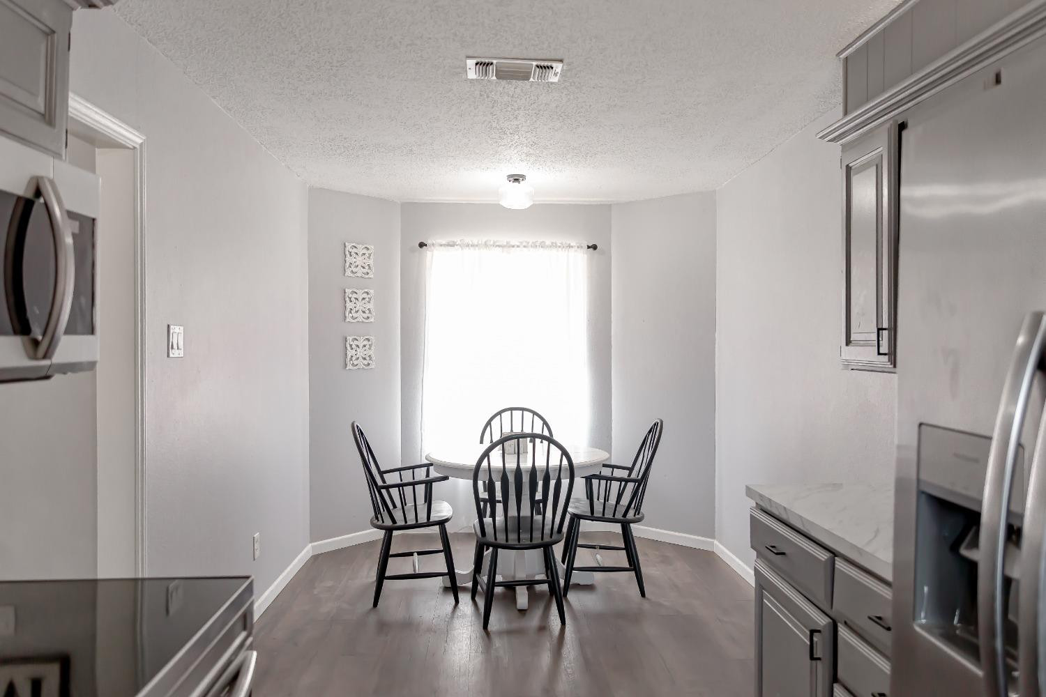 5706 93rd Street Lubbock, TX 79424 - Photo 9 of 22 Photo 9