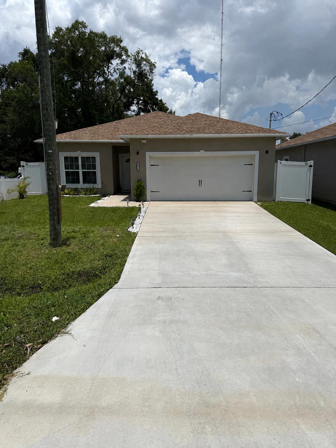4995 Mercer Street Orlando, FL 32811 - Photo 1 of 11 C3E72ED9-C188-4FCD-9AB2-C7A730757D6E