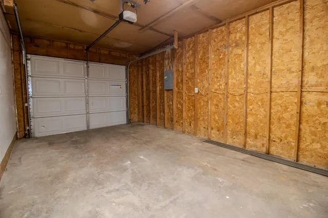 $194,500 | 3035 South Angela Drive, North Judson, IN 46366