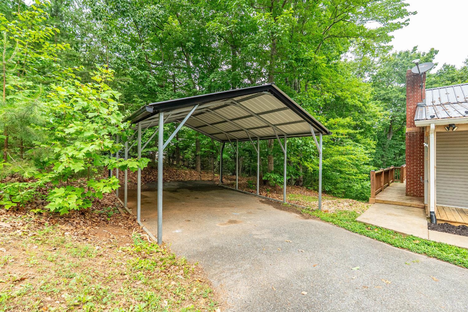 137 Deer Path Rustburg, VA 24588 - Photo 47 of 61