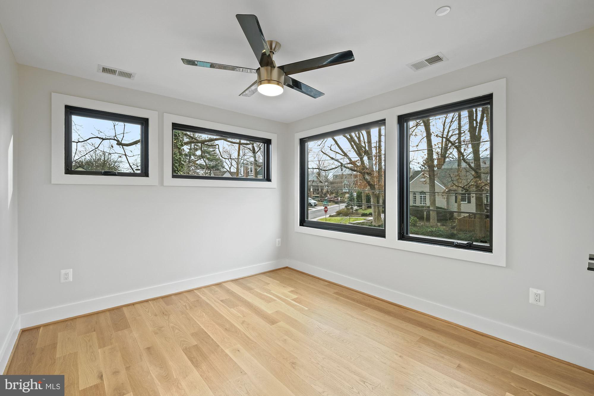 705 Silver Spring Avenue Silver Spring, MD 20910 - Photo 42 of 58 in the guest bedroom.
