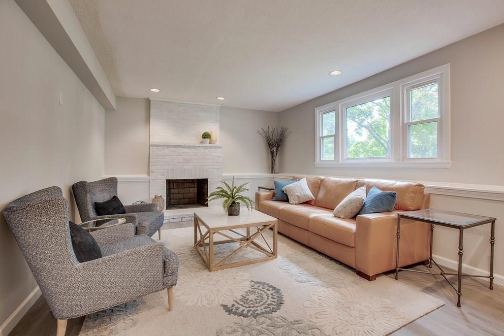 28 Selfridge Road Bedford, MA 01730 - Photo 18 of 28 Gallery Image 18
