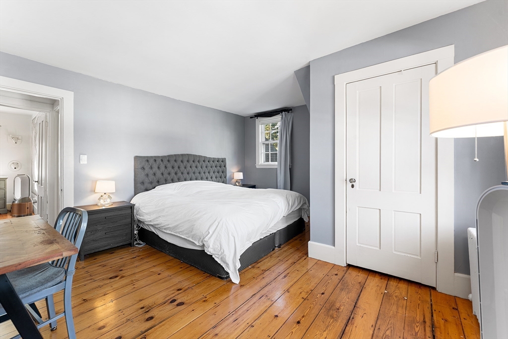 29 Cottage Street Wellesley, MA 02482 - Photo 16 of 42