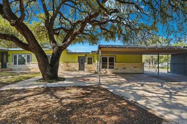 $1,850 | 8609 Abe Lincoln, Unit 2, San Antonio, TX 78240