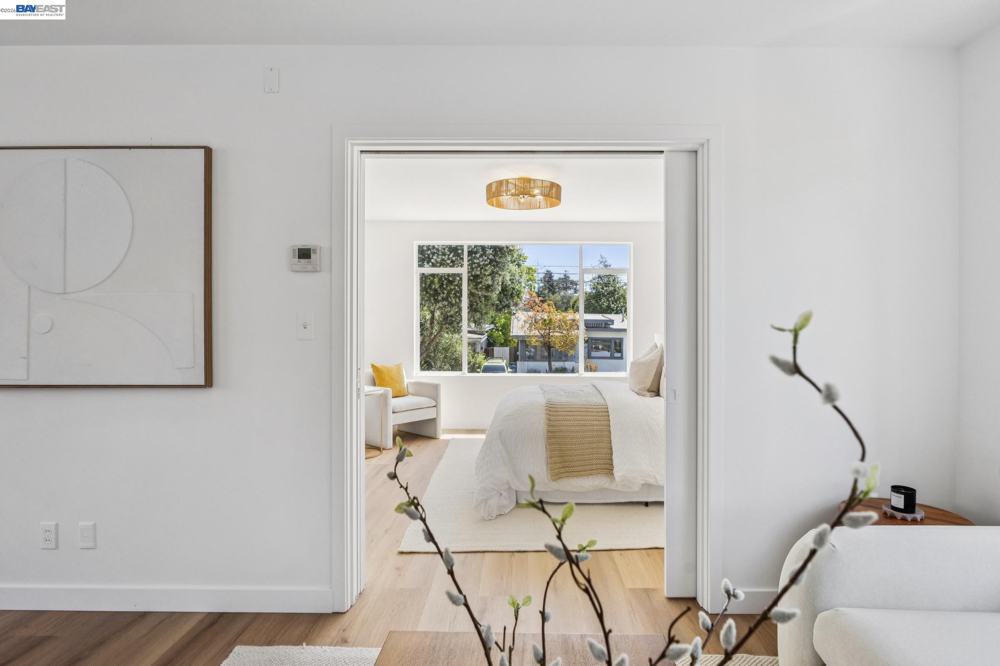 1219 Pearl Street Alameda, CA 94501 - Photo 12 of 40 a picture of table and chairs