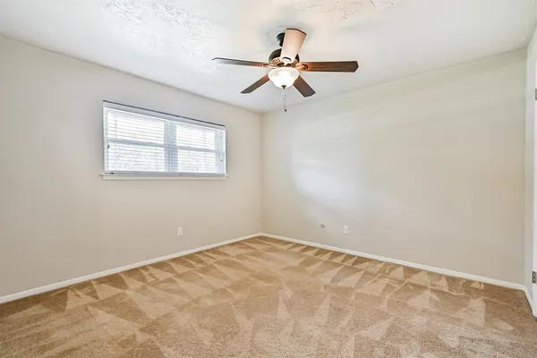 $560,000 | 803 Greenbriar Drive, Friendswood, TX 77546