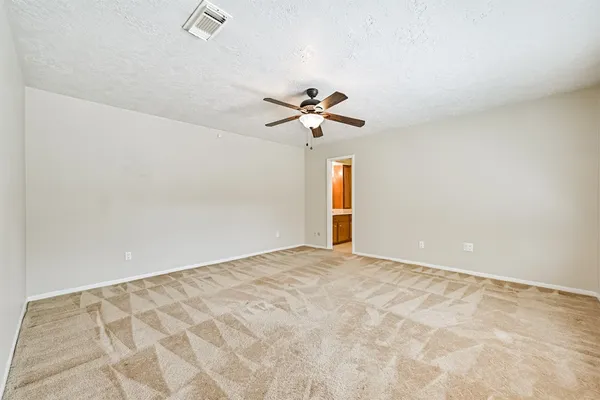 $560,000 | 803 Greenbriar Drive, Friendswood, TX 77546