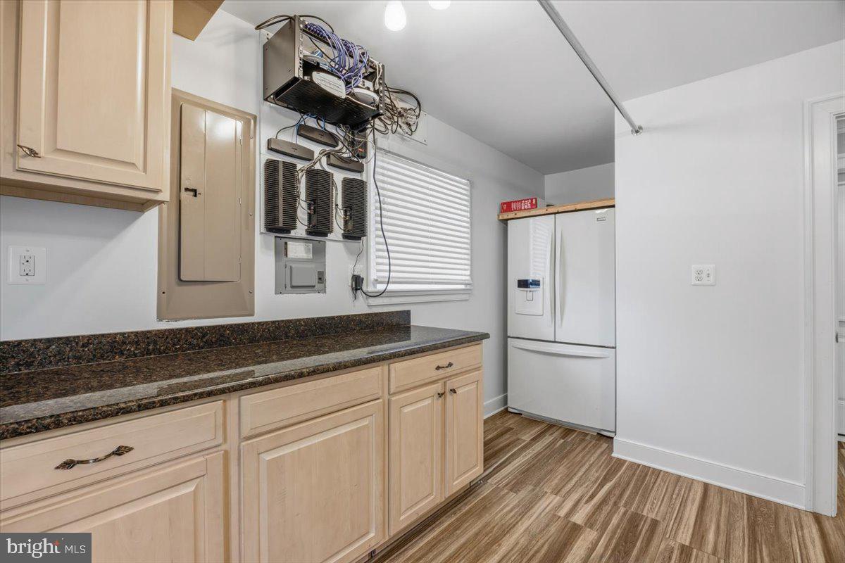 12127 Long Ridge Lane Bowie, MD 20715 - Photo 20 of 46 Second view of Butler's pantry and laundry