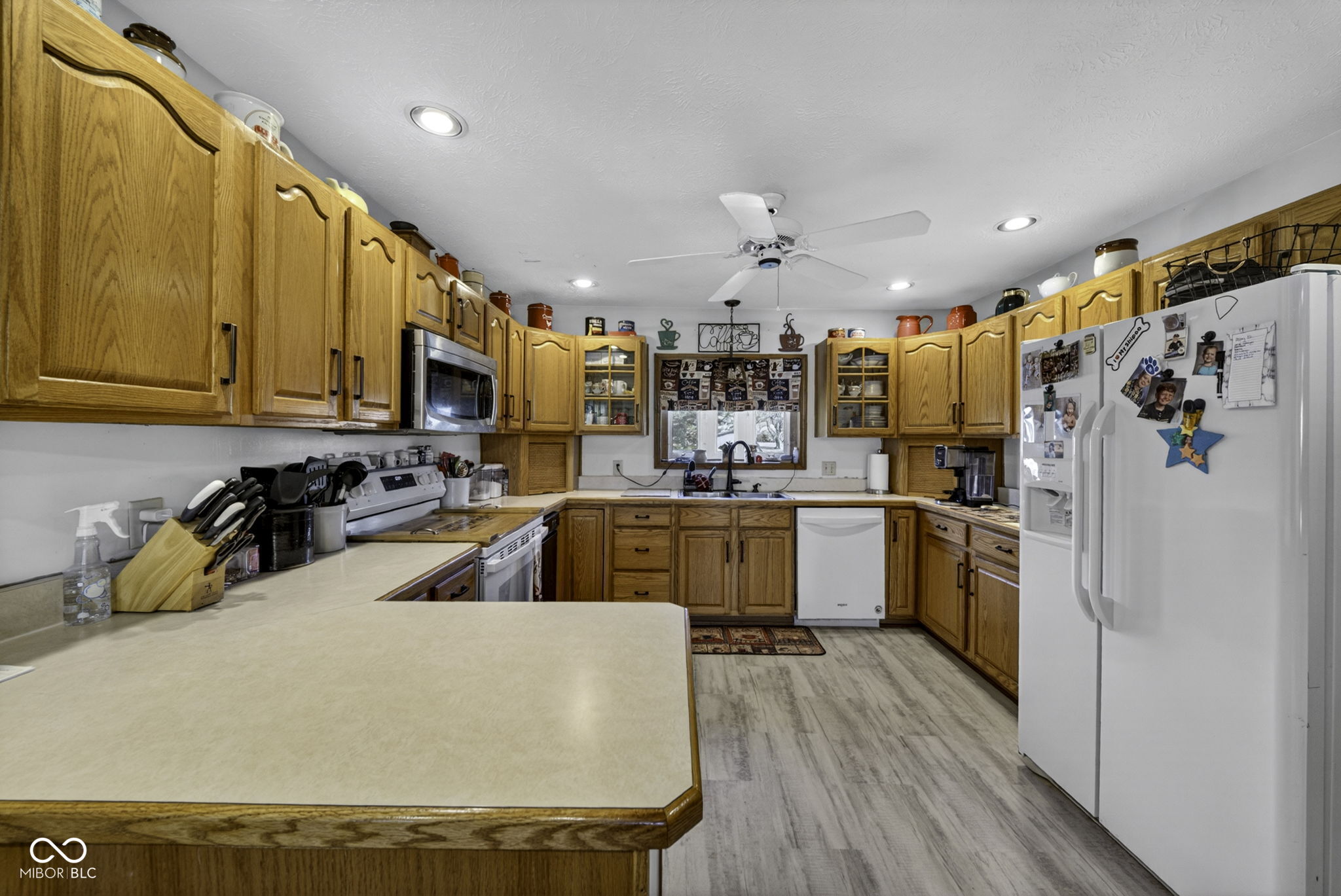 6702 East 96th Street Fishers, IN 46038 - Photo 13 of 48