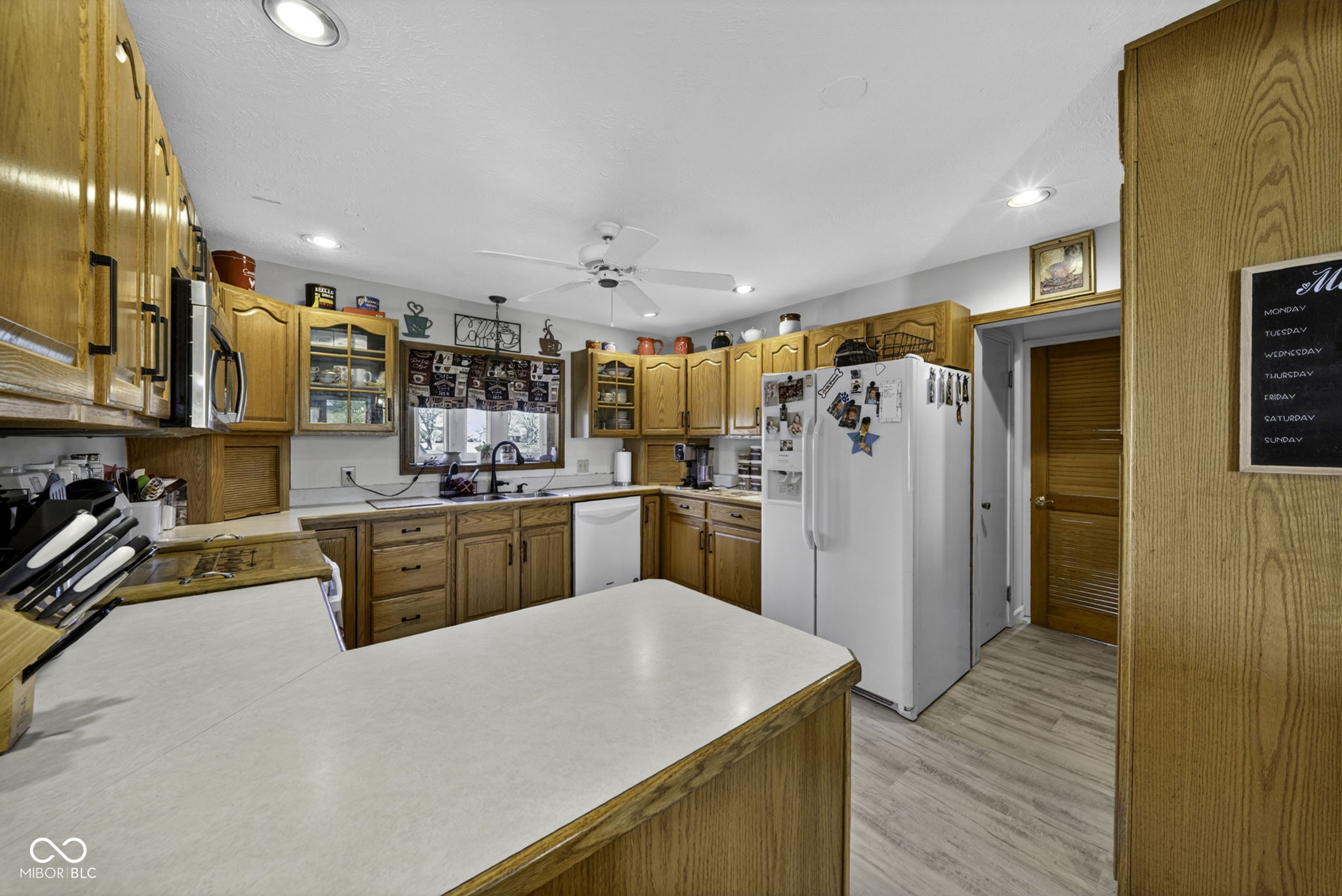 6702 East 96th Street Fishers, IN 46038 - Photo 14 of 48