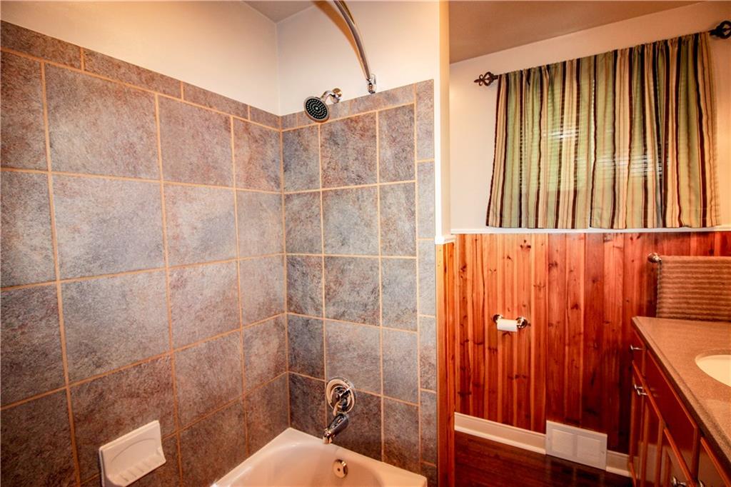 810 Irwin Run Road West Mifflin, PA 15122 - Photo 11 of 25 Gallery Image 11