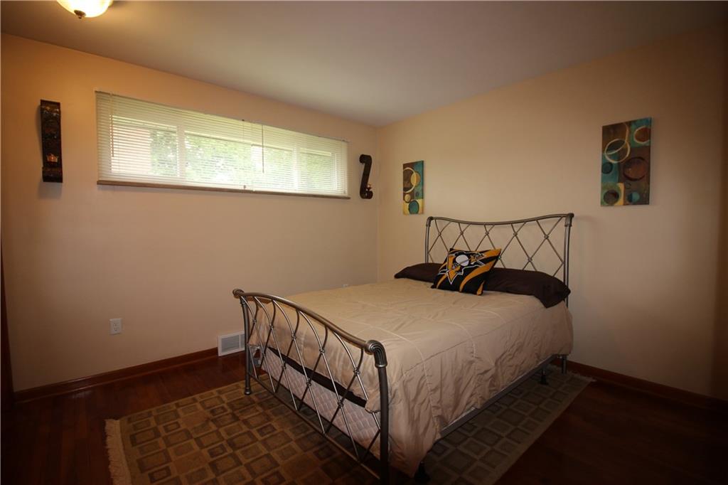 810 Irwin Run Road West Mifflin, PA 15122 - Photo 9 of 25 Gallery Image 9