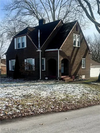 $147,000 | 631 Coitsville Road, Campbell, OH 44405