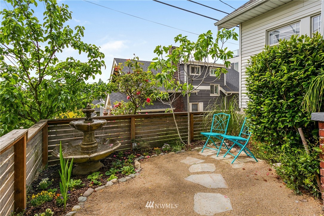 910 West Howe Street Seattle, WA 98119 - Photo 23 of 29 Gallery Image 23
