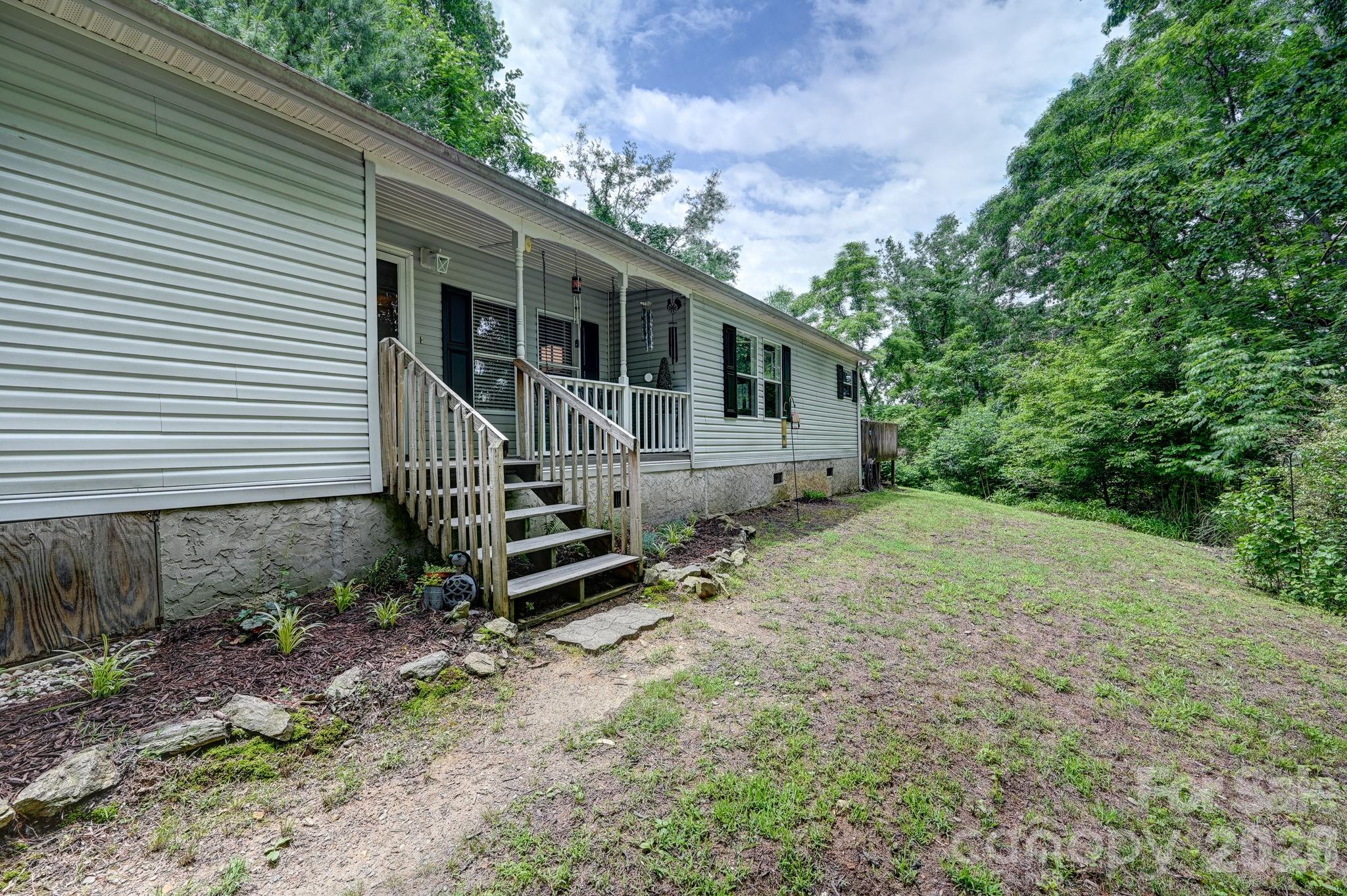 560 Morgan Branch Road Marshall, NC 28753 - Photo 28 of 30