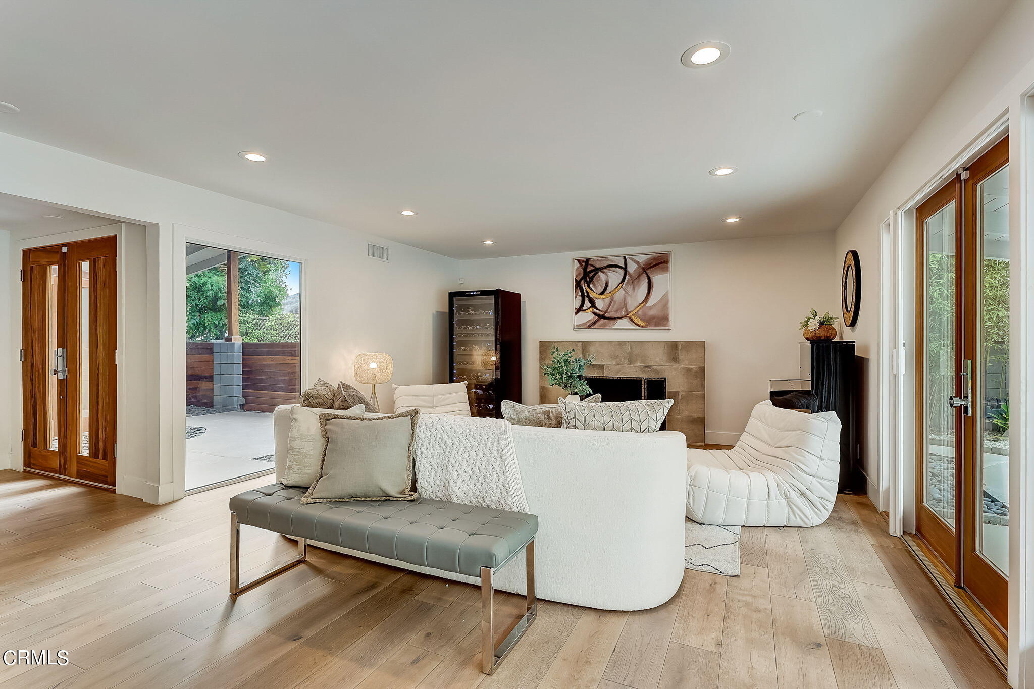 3785 Ranch Top Road Pasadena, CA 91107 - Photo 5 of 39 a living room with furniture and a fireplace