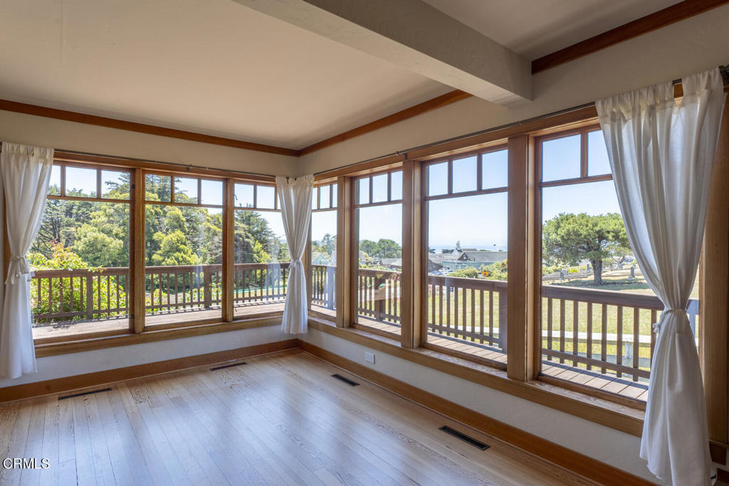 44920 Little Lake Road Mendocino, CA 95460 - Photo 17 of 81 S.W. Lots of Natural Light