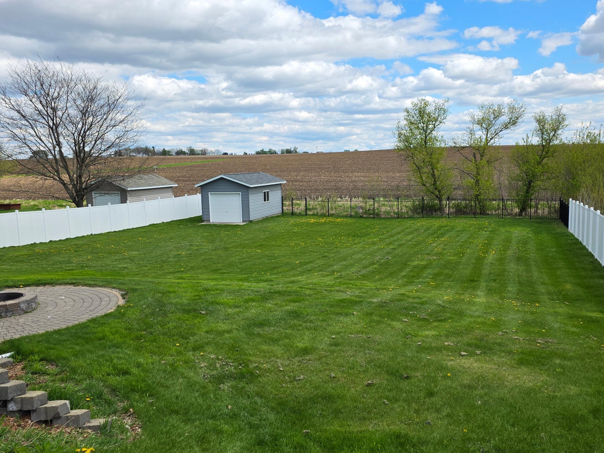 505 4th Street Southeast Plainview, MN 55964 - Photo 12 of 53