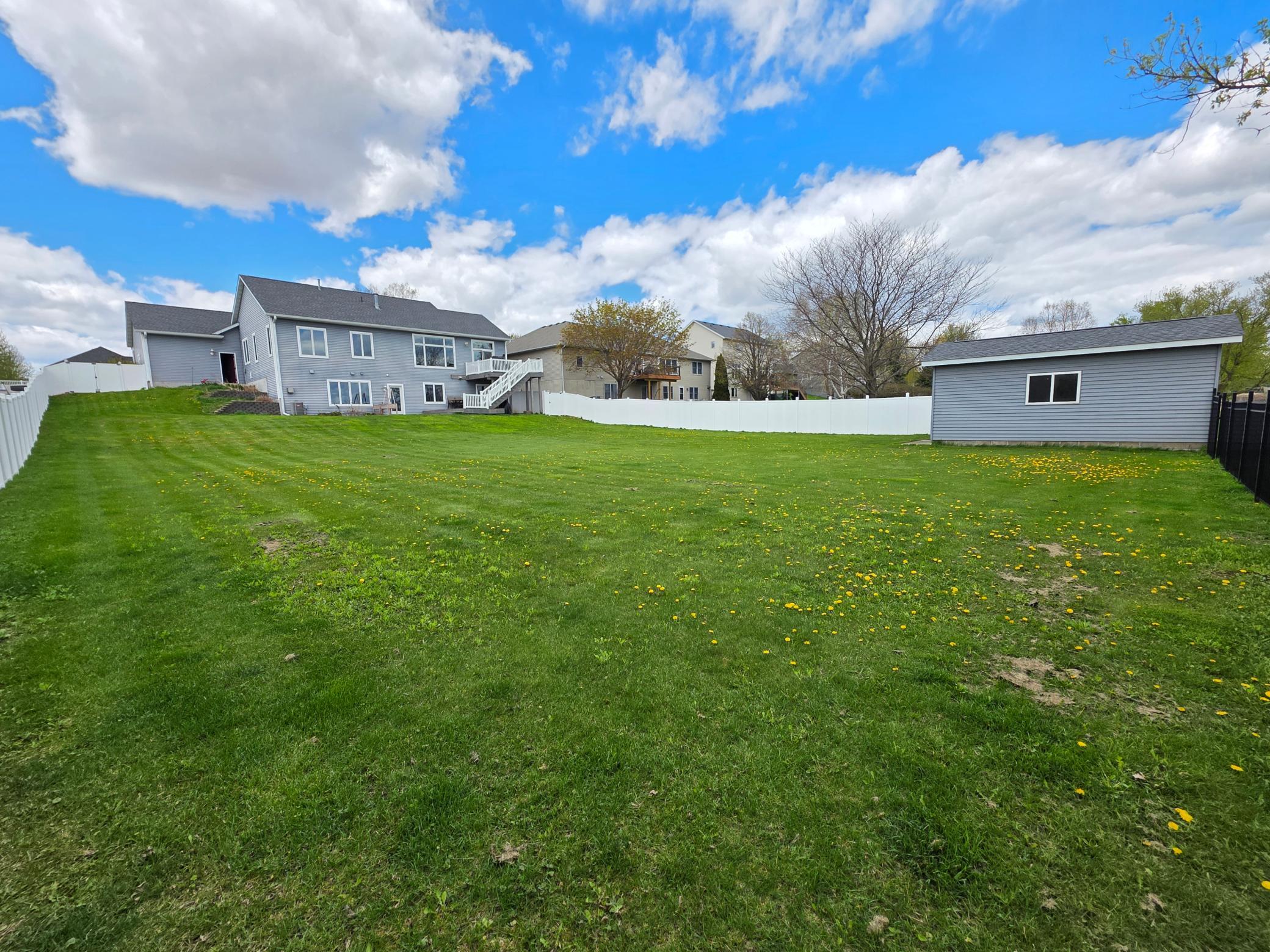 505 4th Street Southeast Plainview, MN 55964 - Photo 14 of 53