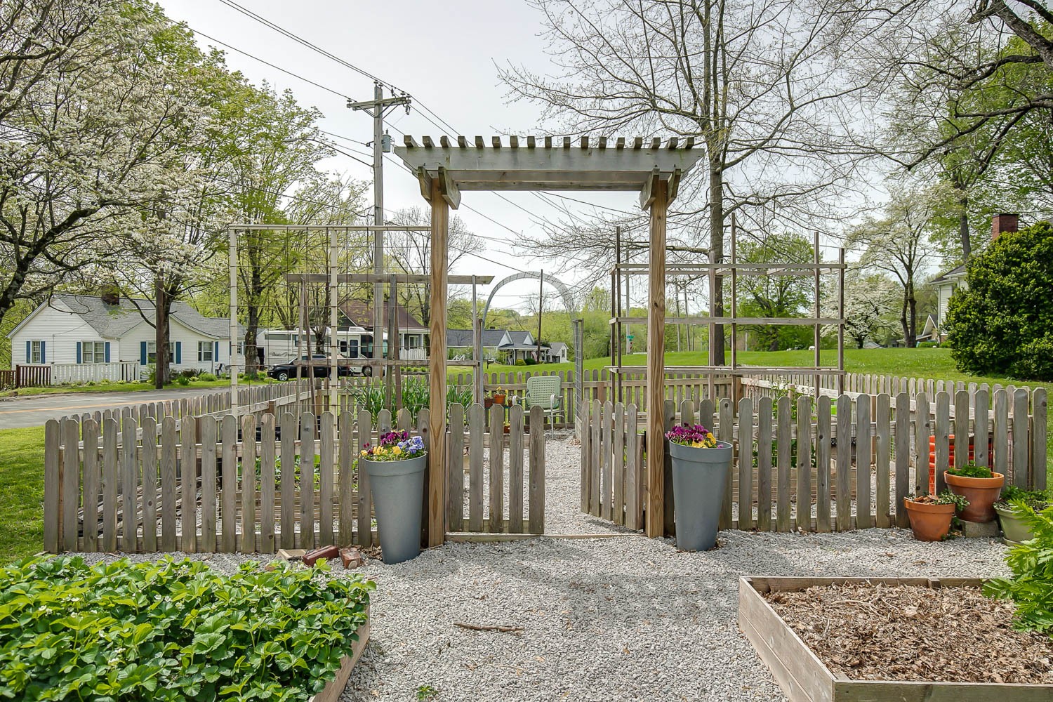 703 Riverside Drive Columbia, TN 38401 - Photo 4 of 50 Gallery Image 4