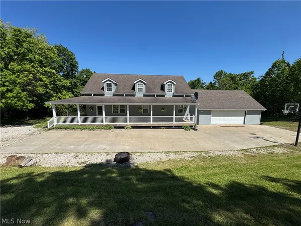 $389,900 | 445 T73, Belpre, OH 45714