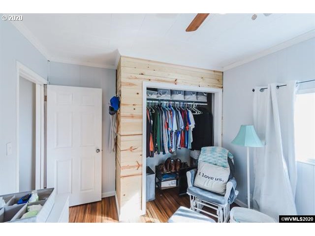 2040 Stoltz Hill Road Lebanon, OR 97355 - Photo 22 of 32 Gallery Image 22