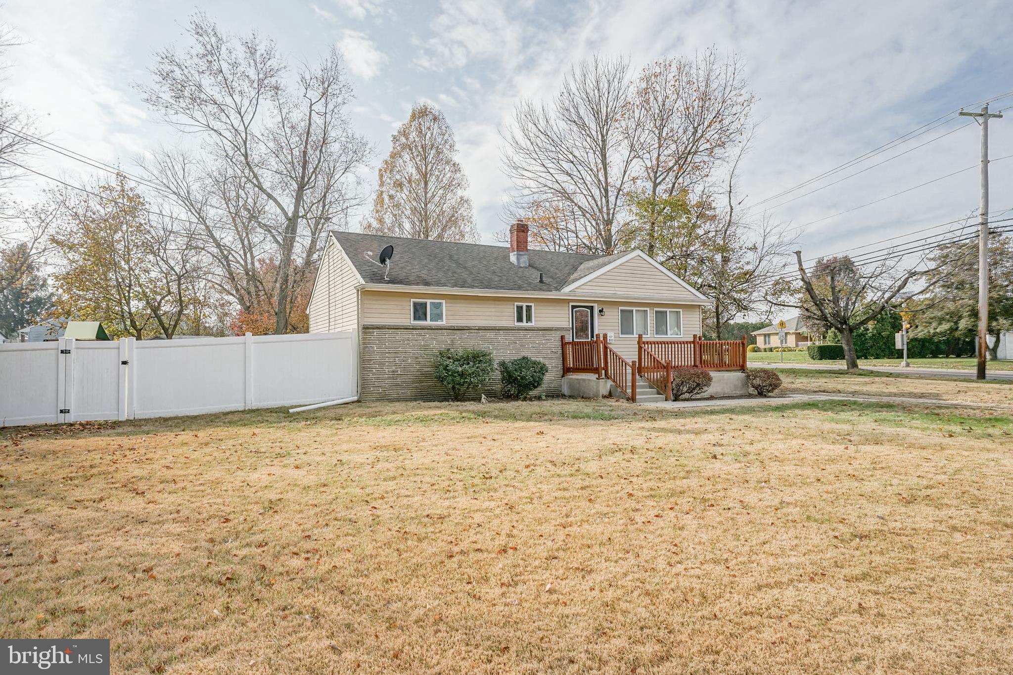 211 Baldwin Road Glassboro, NJ 08028 - Photo 2 of 25 Exterior Front