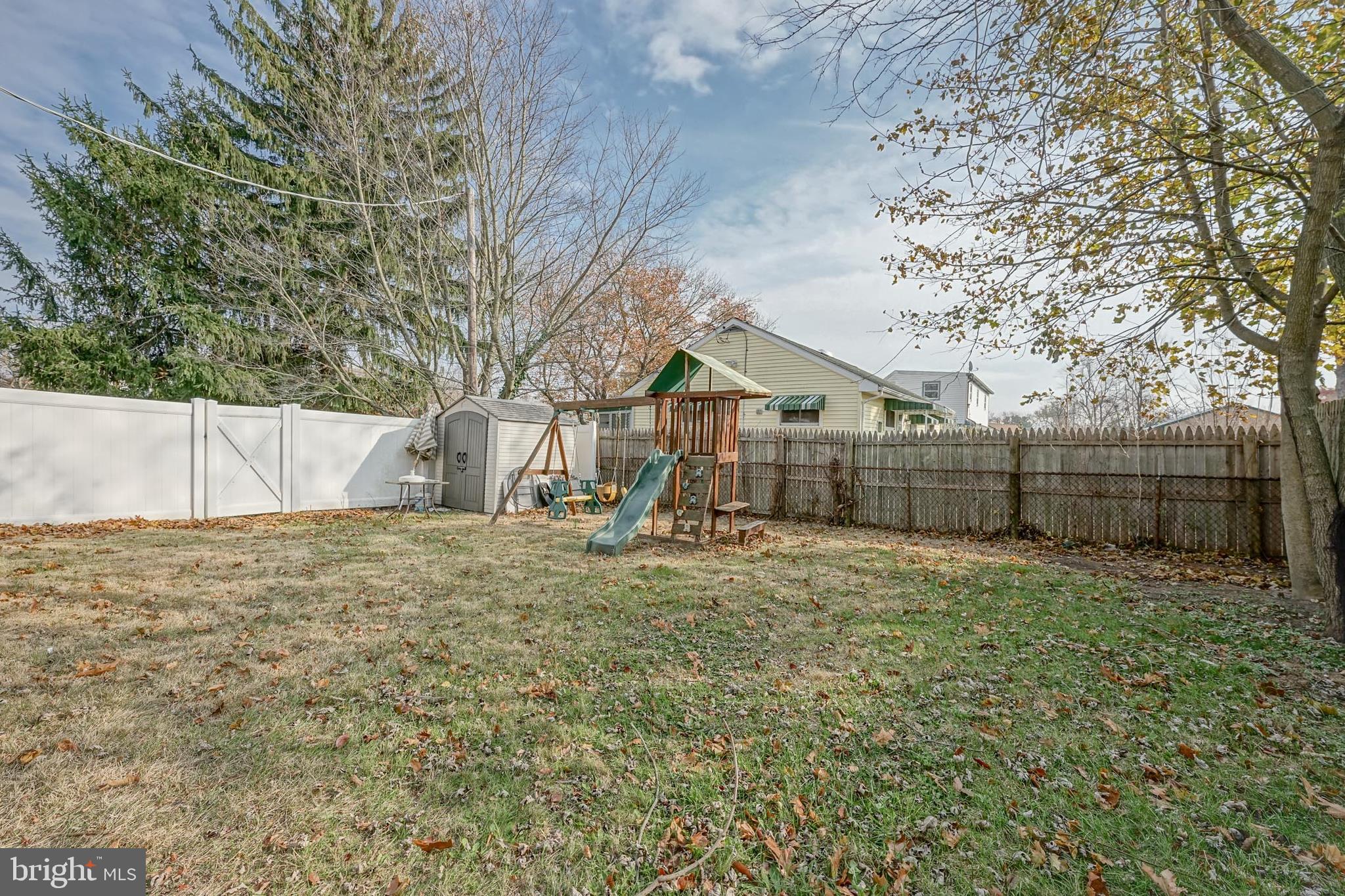 211 Baldwin Road Glassboro, NJ 08028 - Photo 23 of 25 Backyard w/Fencing