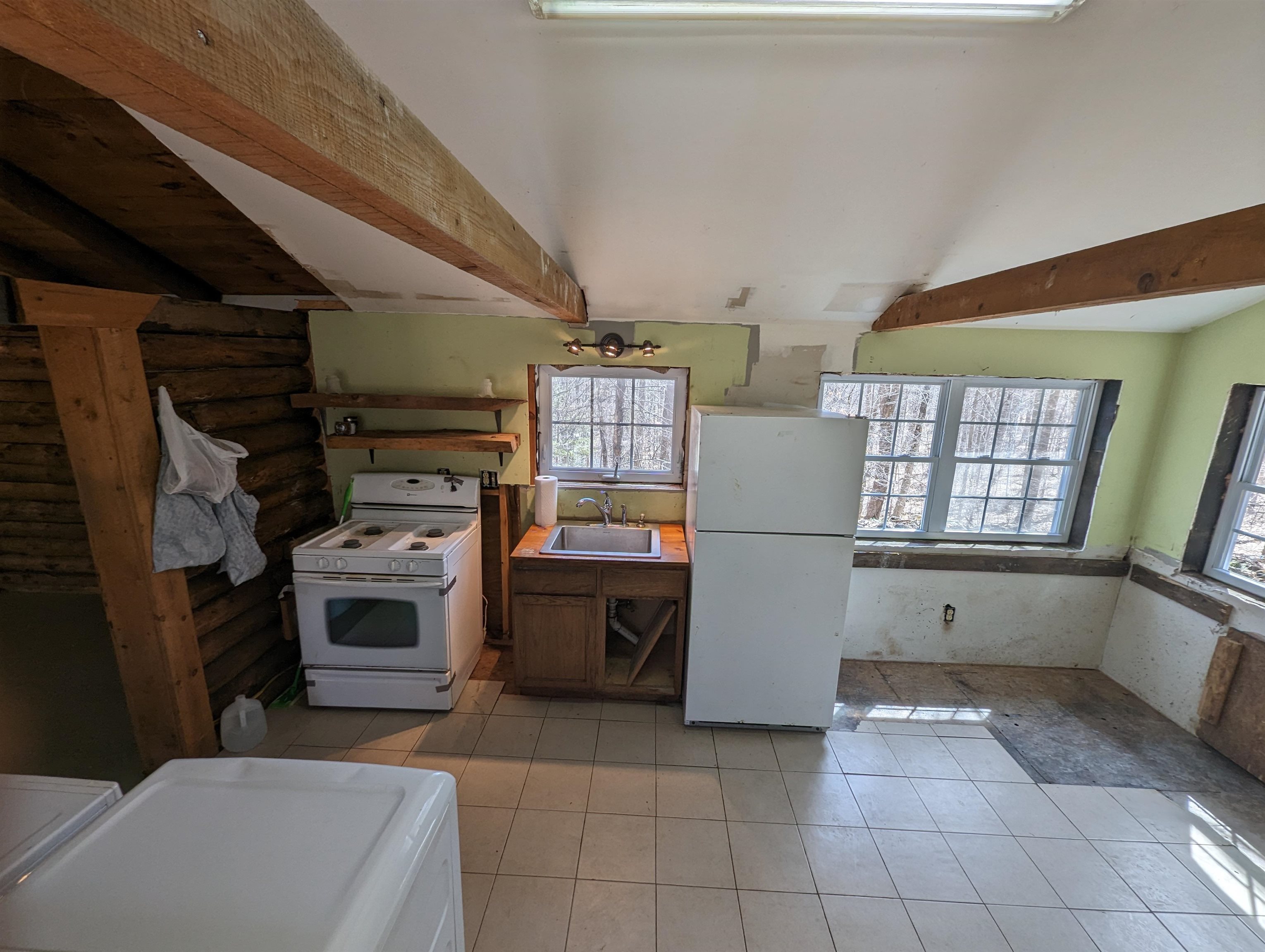 402 Sam Putnam Road Charlestown, NH 03603 - Photo 8 of 20