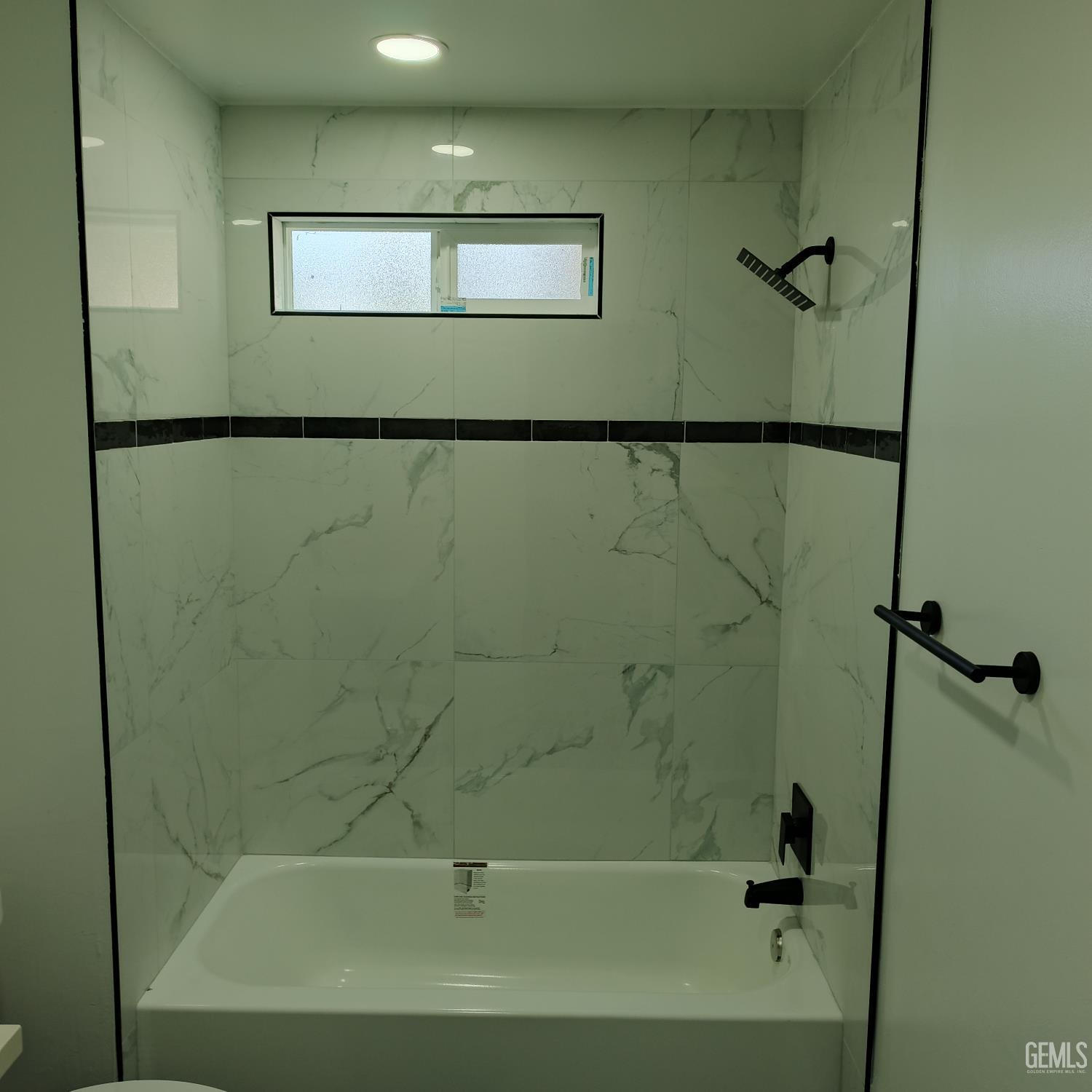 Undisclosed Address Bakersfield, CA 93312 - Photo 16 of 36