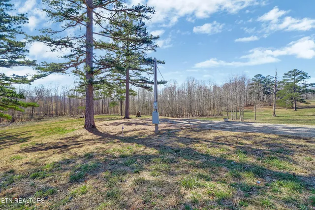 $525,000 | 50.31-acre Robbinstown Road, Byrdstown, TN 38549