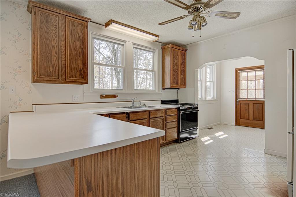 4314 Transou Road Pfafftown, NC 27040 - Photo 18 of 33 Gallery Image 18