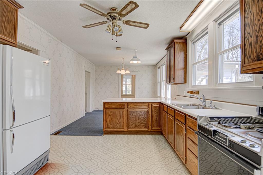 4314 Transou Road Pfafftown, NC 27040 - Photo 20 of 33 Gallery Image 20