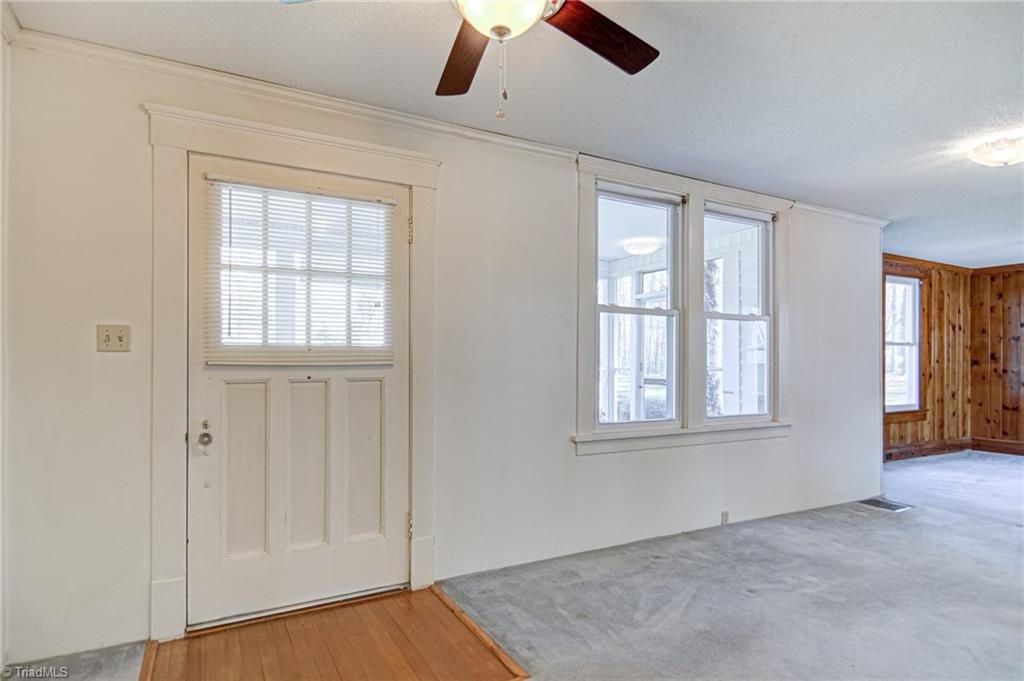 4314 Transou Road Pfafftown, NC 27040 - Photo 9 of 33 Gallery Image 9